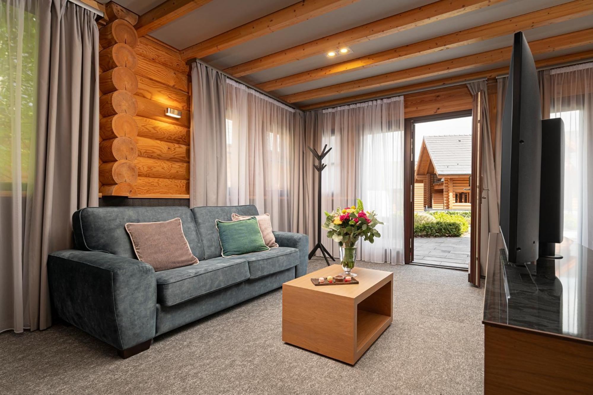 Avalon Resort & Spa Μίσκολτς Εξωτερικό φωτογραφία