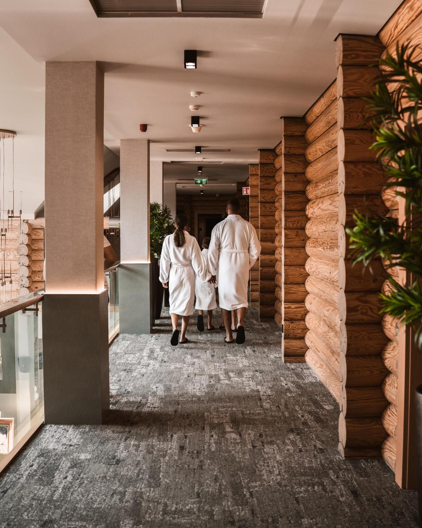 Avalon Resort & Spa Μίσκολτς Εξωτερικό φωτογραφία